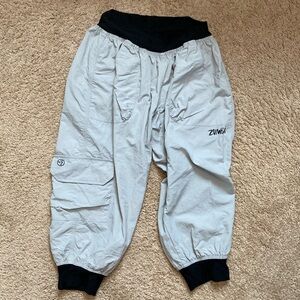 Zumba cargo pants.  Size medium.  Good condition.  Grey color
